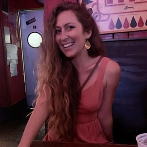 Meet your Posher, Jade